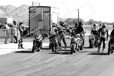 media/Mar-21-2022-Moto Forza (Mon) [[4127b7cc51]]/Around the Pits/